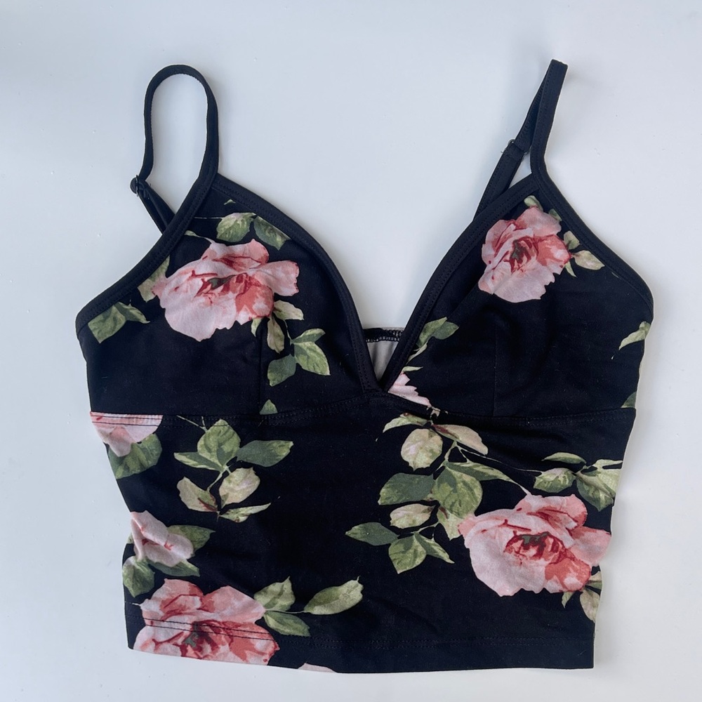 Cute Booty Lounge Black Floral Crop Top